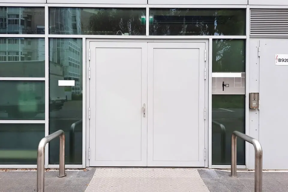 Modern Glass Building Entrance with Double Doors